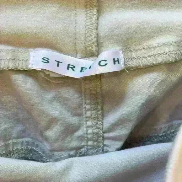 Motherhood Cargo stretch maternity Capris size large - Picture 5 of 11